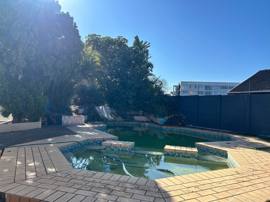 4 Bedroom Property for Sale in Amalinda Eastern Cape
